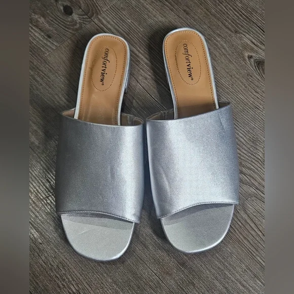 ❤️Comfortview Silver "Capri" Sandals Slides Size 12M Casual Shoes Cruise Slipon - Picture 8 of 8